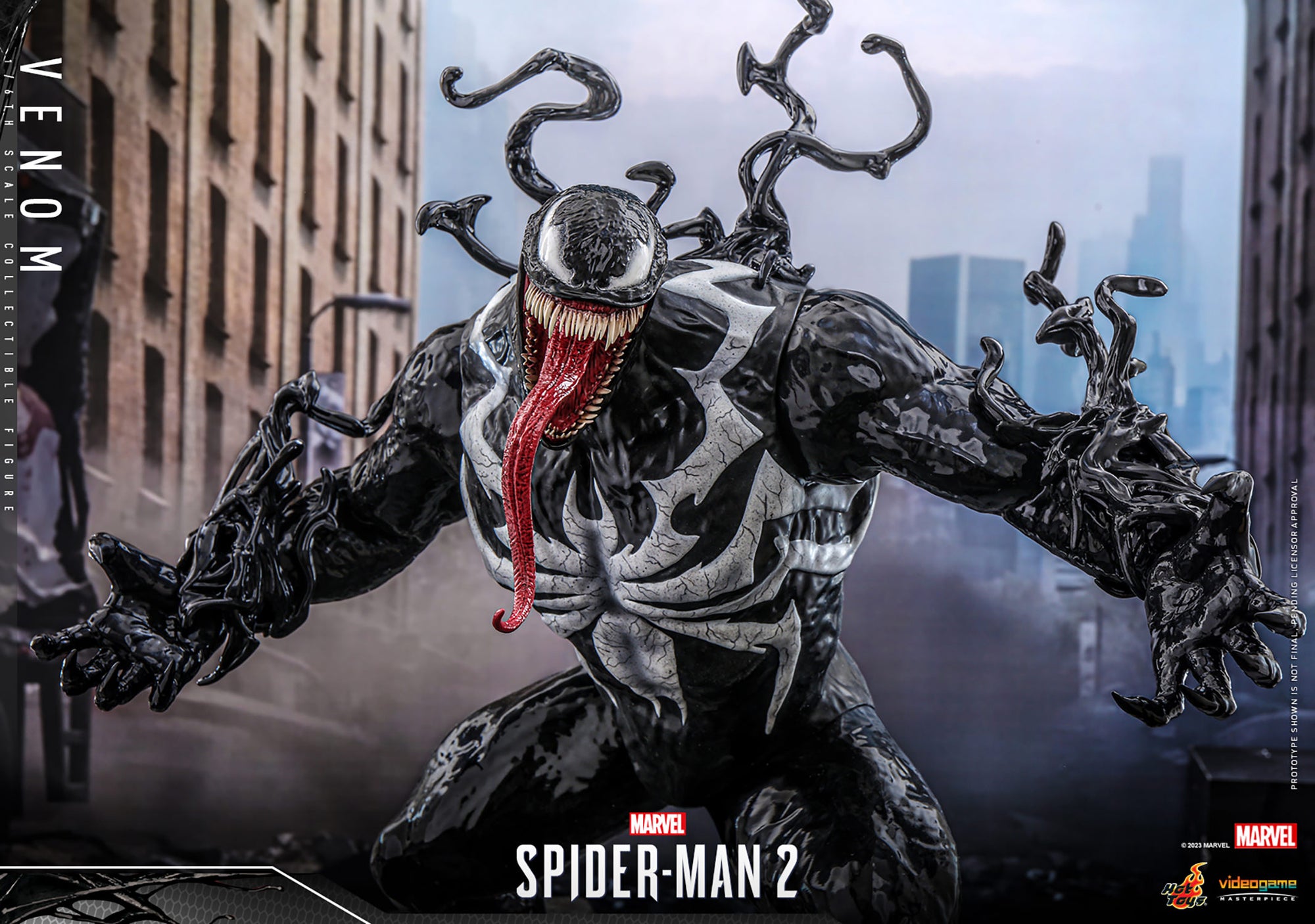 Venom - Spider-Man 2 -  Sixth Scale Figure