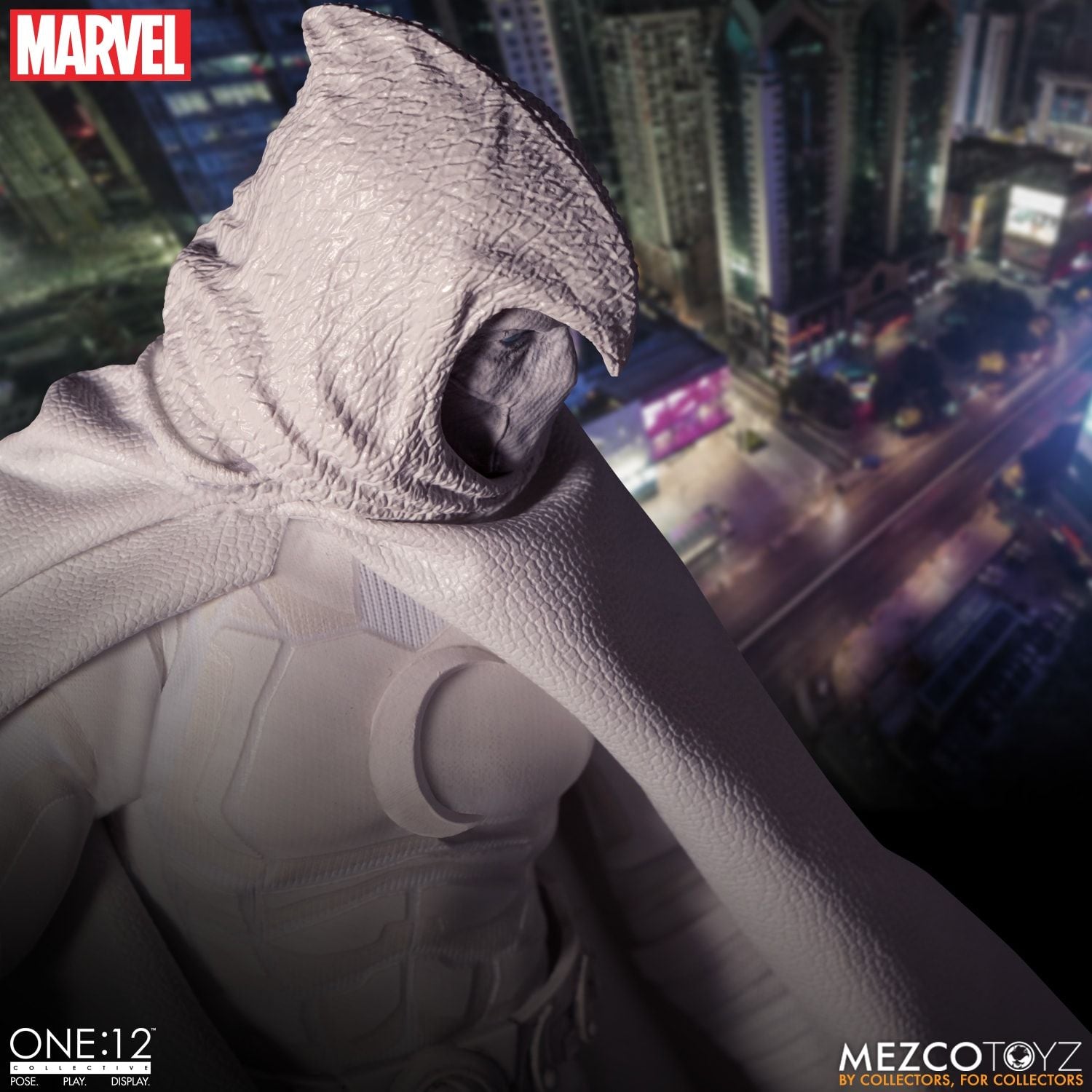Mezco Marvel One:12 Collective Moon Knight Action Figure - Collectors Row Inc.